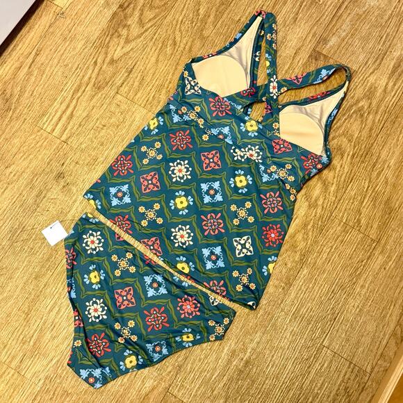 A Pea in the Pod Maternity Floral Tankini Two-Piece Swimsuit Set Size Small - Picture 6 of 13